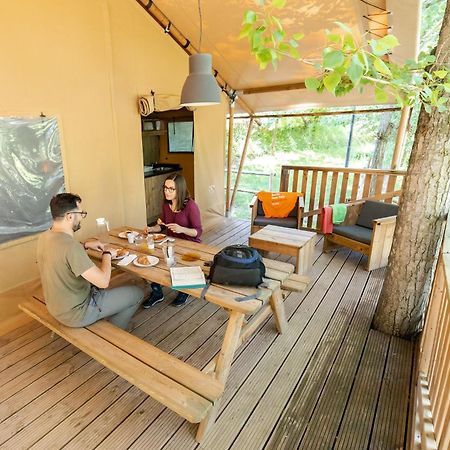 Bungalows - Camping El Solsones Солсона Екстериор снимка