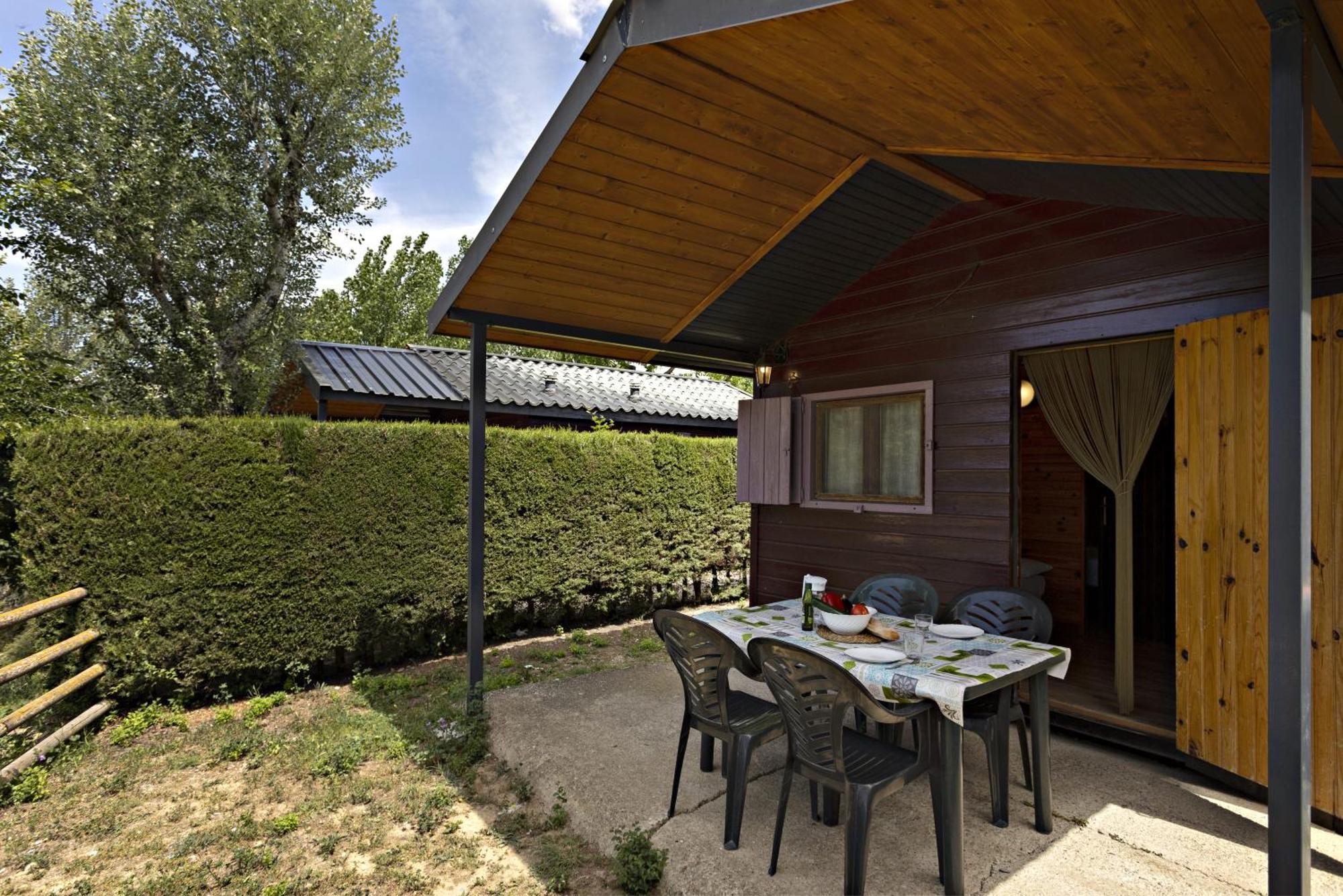 Bungalows - Camping El Solsones Солсона Екстериор снимка
