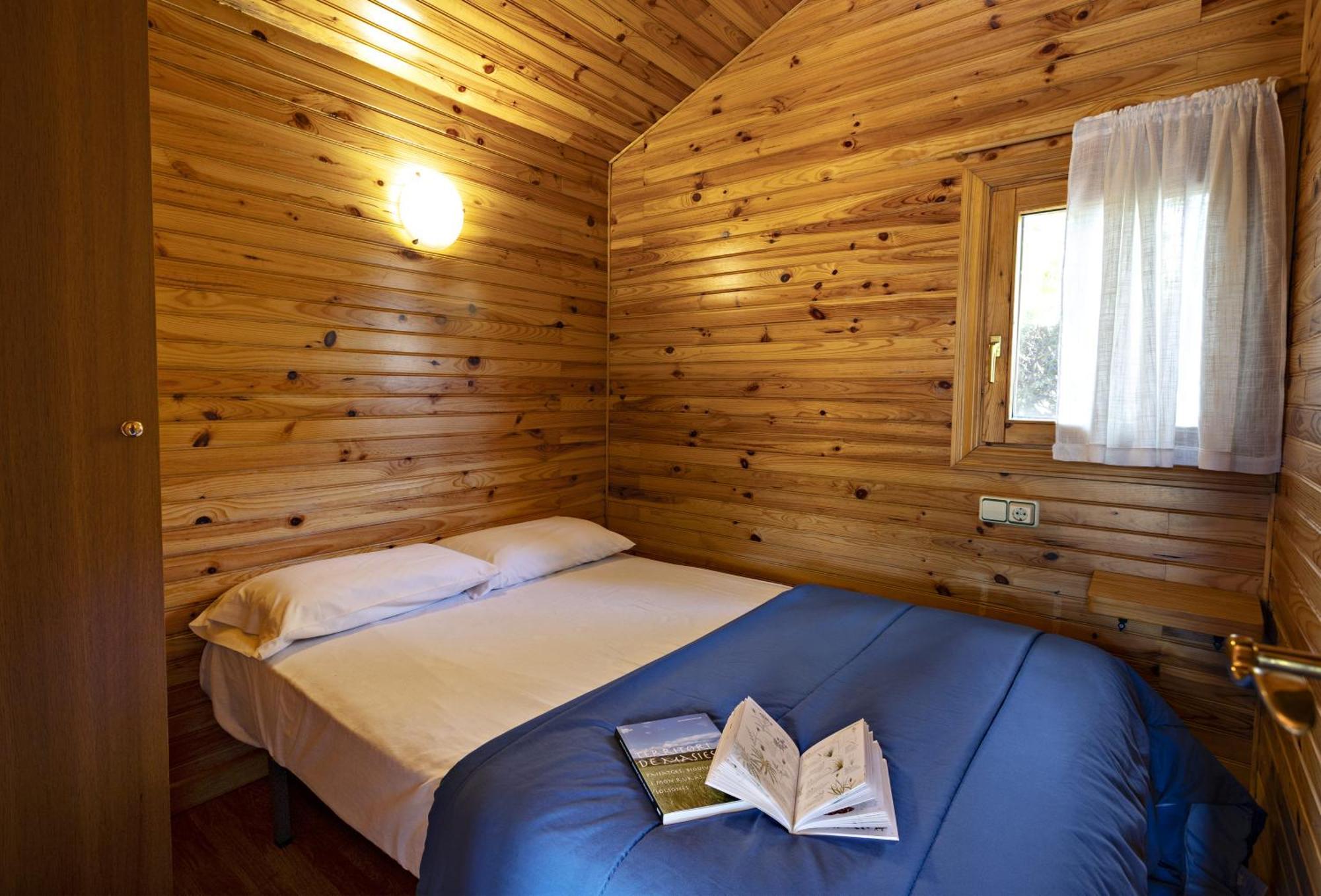 Bungalows - Camping El Solsones Солсона Екстериор снимка